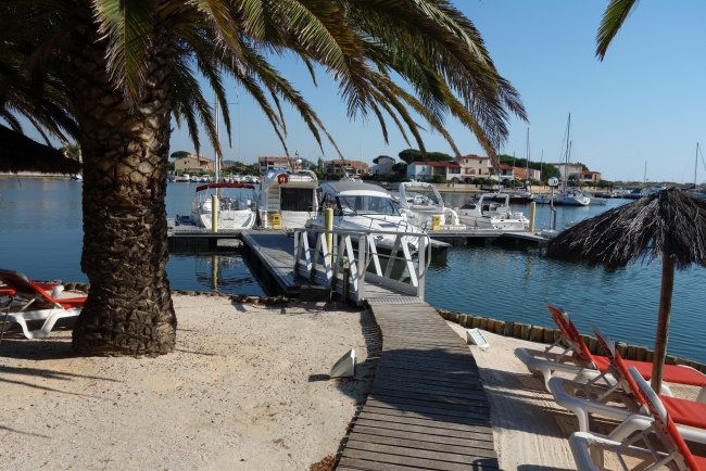 Shuttleboot zum Strand - Hotel Ile de la Lagune - Saint-Cyprien Shuttleboot zum Strand