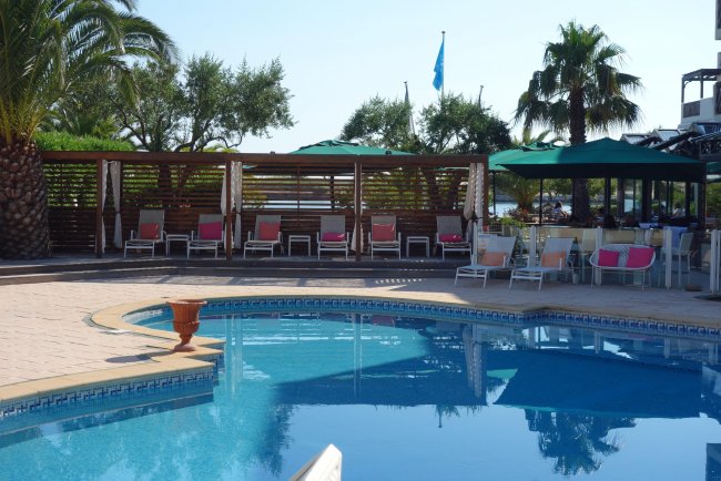 Kleiner Pool - Hotel Ile de la Lagune - Saint-Cyprien Kleiner Pool