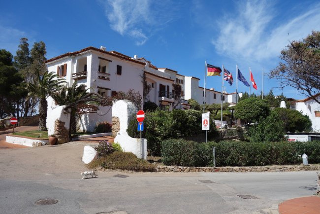 Außenansicht - Hotel La Bisaccia - Baia Sardinia Außenansicht