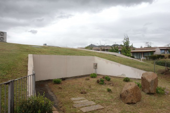 Bewachsenes Dach - Hotel Paradise Resort Sardegna - San Theodoro Bewachsenes Dach