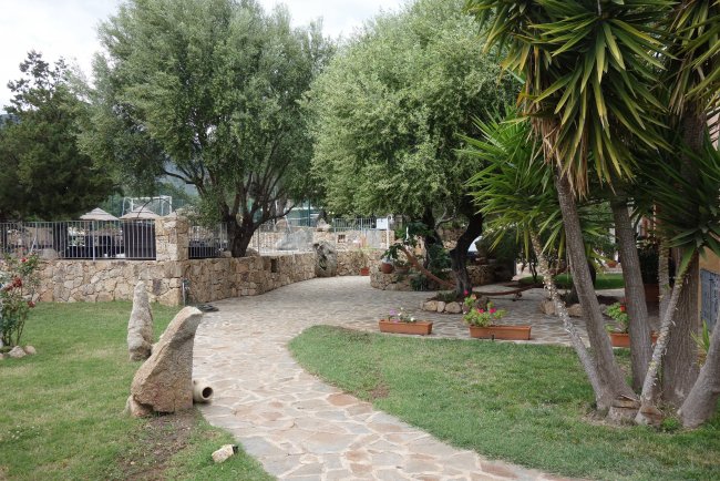 Kleiner Garten - Hotel I Ginepri - Cala Gonone Kleiner Garten