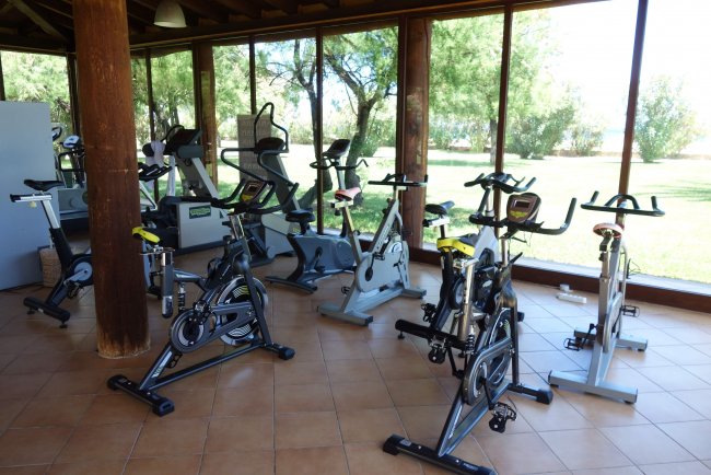 Fitnessraum im Garten - Hotel Garden Beach - Costa Rei Fitnessraum im Garten