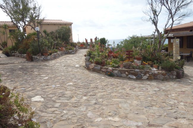 Außenbereich - Hotel Villaggio Sabbie D´Oro - Torre dei Corsari Außenbereich