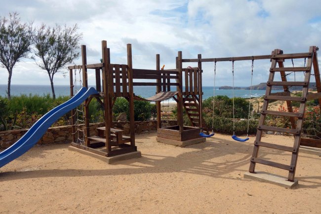 Kinderspielplatz - Hotel Villaggio Sabbie D´Oro - Torre dei Corsari Kinderspielplatz