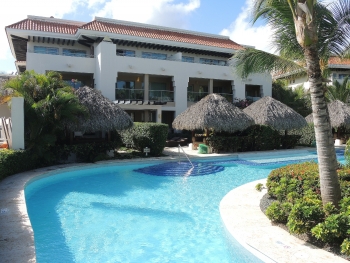 Poolnahe Gebäude Poolnahe Gebäude