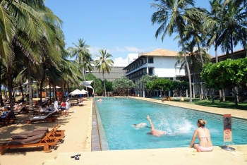 Blick über den Pool