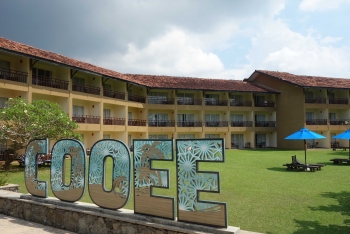 Großes Namensschild