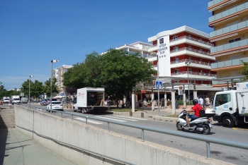 Direkt an der Küstenstraße