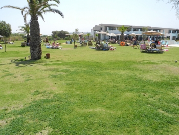 Großzügiges Hotelgelände