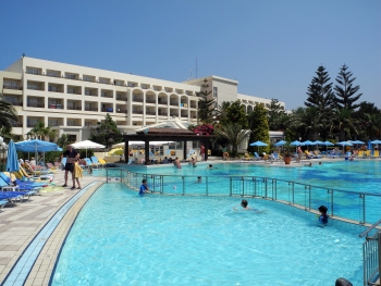 Poolbar