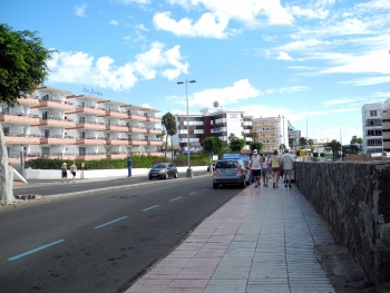 Davorliegende Straße