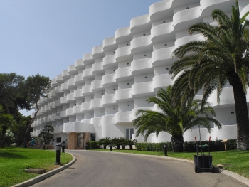 Hotelzufahrt