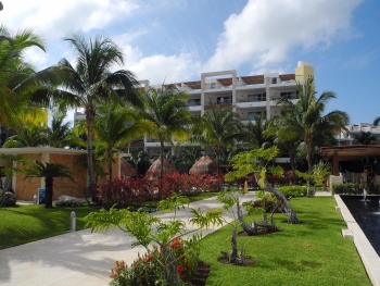 Sehr schöne Gartenanlage