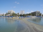 Golden Bay Beach rechts im Bild