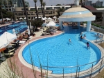 Weiterer Pool