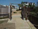 Der Ausgang an den Strand und den Beach Club