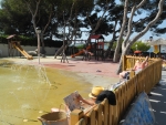 Spielplatz neben dem Splash Pool