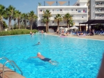 Blick über den Pool