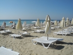 Ausreichend Strandliegen