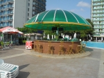 Zweite Poolbar