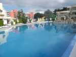 Großer Pool