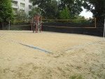 Zwei Beachvolleyballplätze