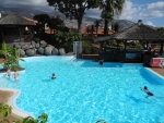 Blick über den Pool