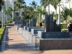 Moderner Brunnen
