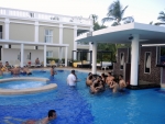Swim Up Poolbar