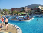 Poolinsel