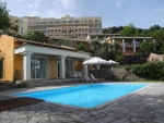 Bungalows mit Pools