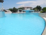 Großer Pool