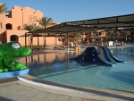 Überdachter Kinderpool
