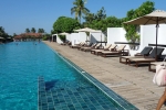 Liegen am Pool