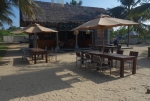 Honey Beach Bar