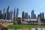 Skyline im Hintergrund