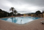Großer Swimmingpool