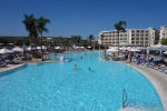 Blick über den Pool