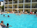 Hotelzimmer mit Poolblick
