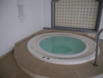 Whirlpool im Hallenbad