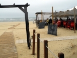 Strandbar direkt am Strandzugang