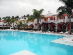 Bungalows direkt am Pool