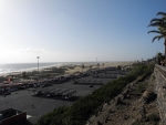 Naheliegendes Geschäftszentrum am Strand
