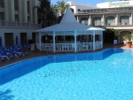 Poolbar