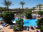 Pool- und Gartenbereich