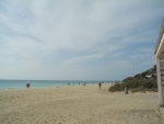 Breiter, heller Strand