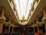 Längliches Hotelgebäude