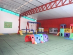 Überdachter Spielplatz