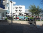 Poolbereich am Apartmenthaus