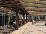 Sitzbereich der Poolbar